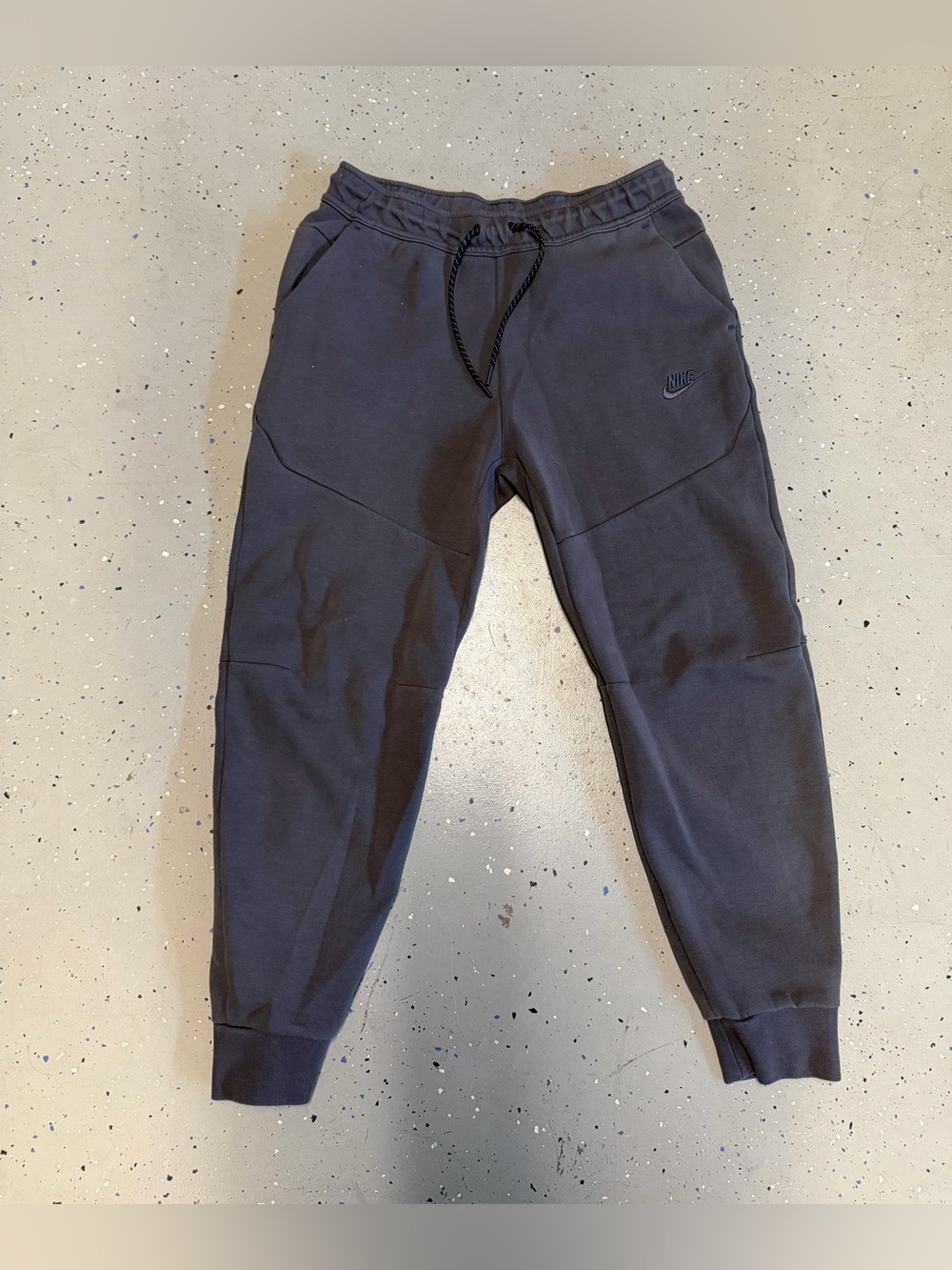 Nike Sportswear Tech Fleece Graphic Jogger Pants Anthracite Gray Sz M DX0581-060